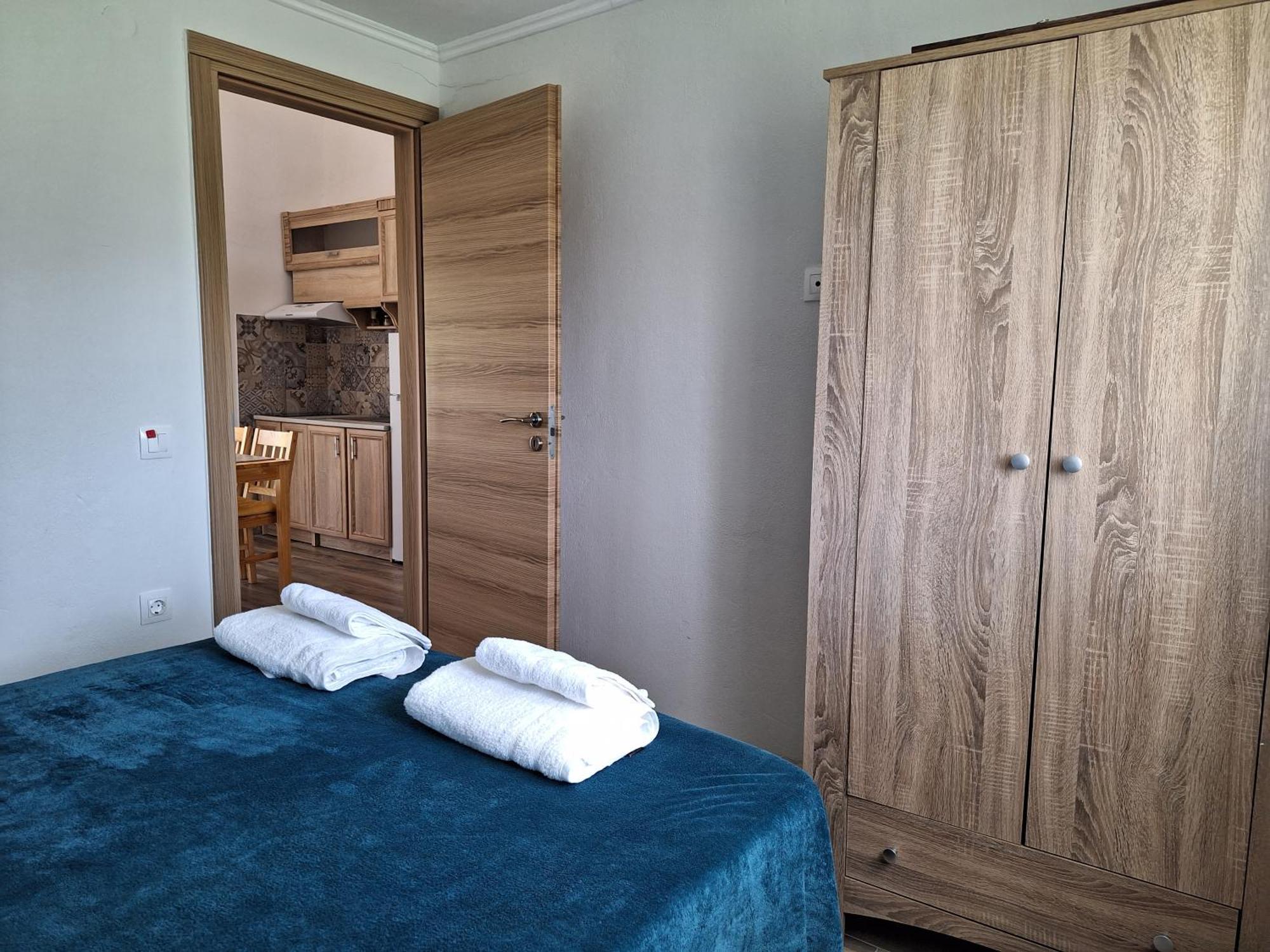 Apartamento To Petrino Spiti Possidi Exterior foto