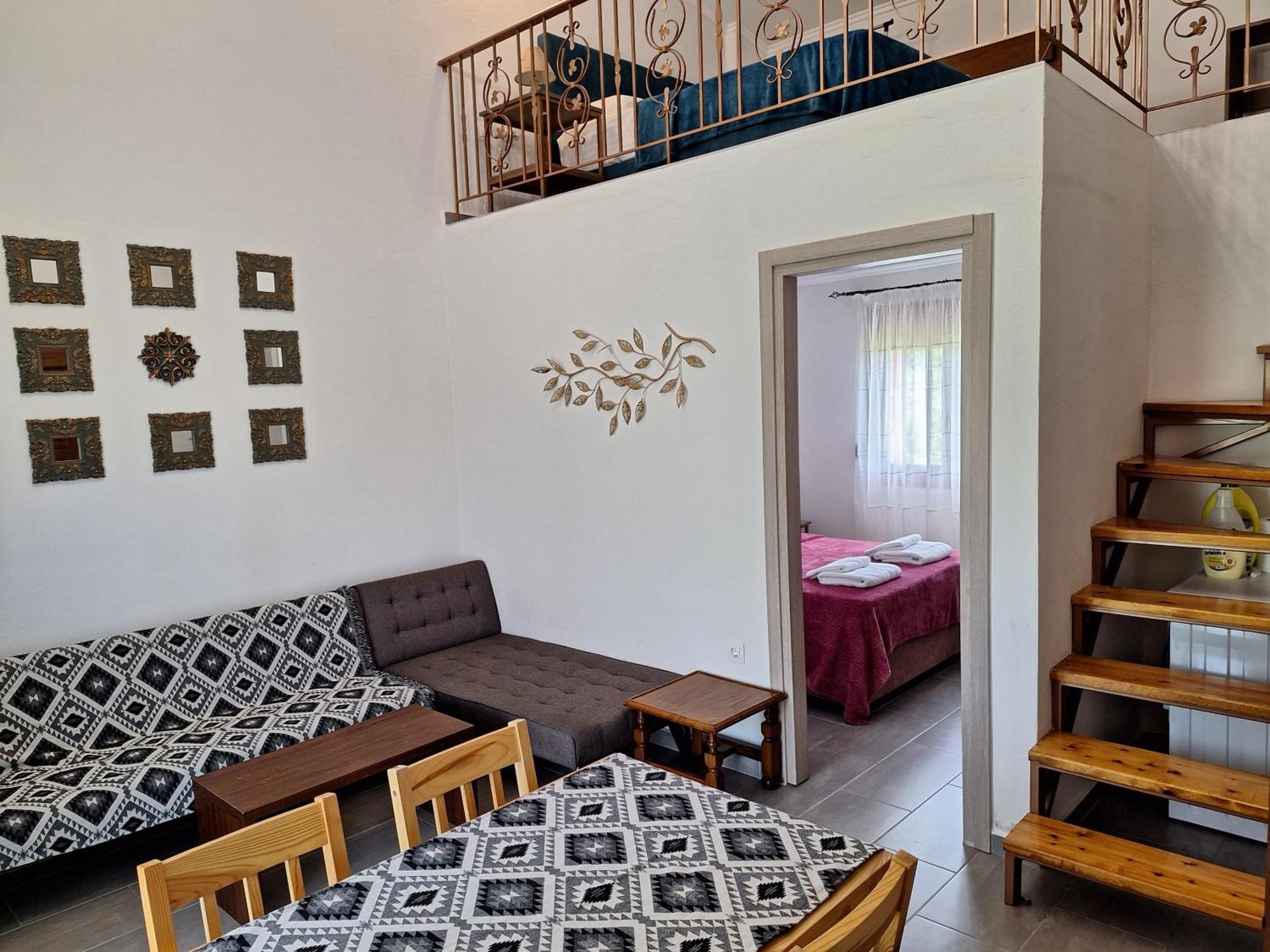 Apartamento To Petrino Spiti Possidi Exterior foto